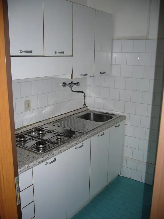 Residence Giardino Lido di Jesolo 0*,