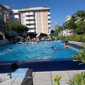Amalfi Hotel