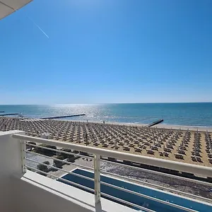 Faro - Walterigato Solo Per Famiglie Lido di Jesolo